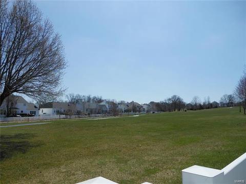 1030 Pebble Beach Dr, O'fallon, MO 63366 photo 2