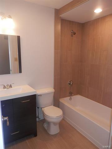 4133 Ringer, Saint Louis, MO 63129 photo 13
