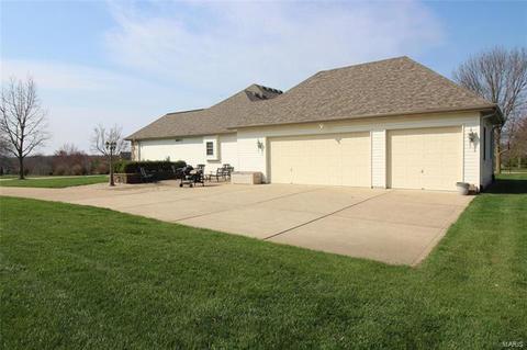 5346 Enchanted Dr, Weldon Spring, MO 63304 photo 4