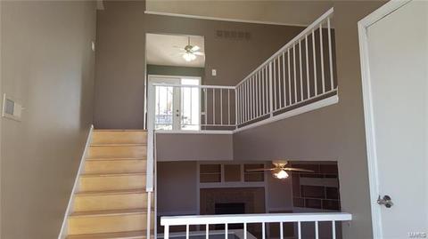 121 Caravel Ct, Ballwin, MO 63021 photo 4