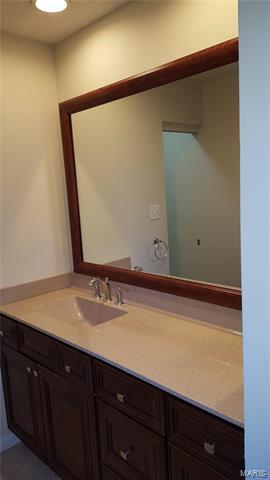 121 Caravel Ct, Ballwin, MO 63021 photo 22