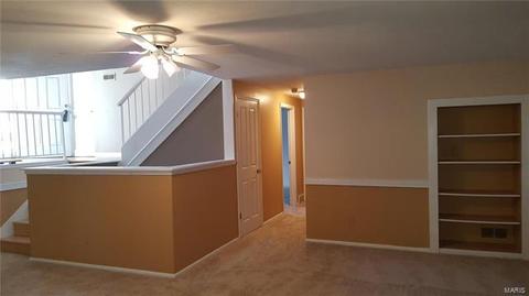 121 Caravel Ct, Ballwin, MO 63021 photo 25