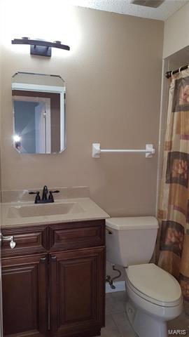 121 Caravel Ct, Ballwin, MO 63021 photo 15