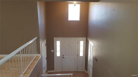 121 Caravel Ct, Ballwin, MO 63021 photo 3