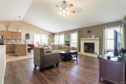 2519 Fastball, O'fallon, MO 63366 photo 7
