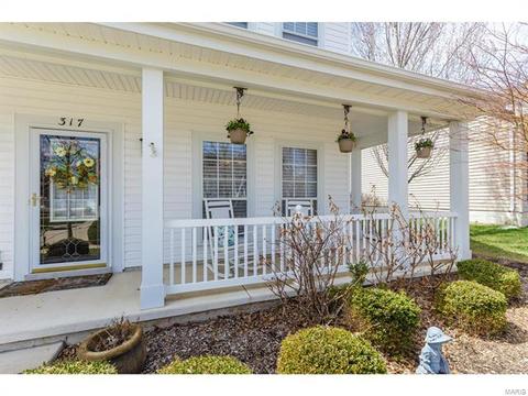 317 Hawks View Dr, O'fallon, MO 63368 photo 2