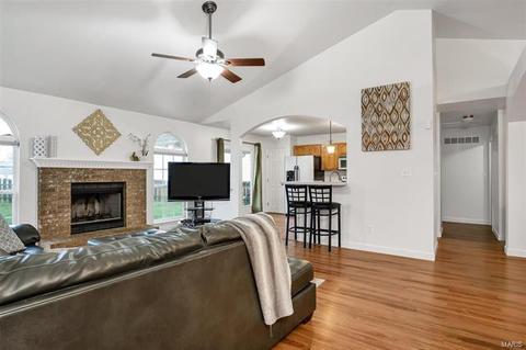 2 Onyx Ct, O'fallon, MO 63366 photo 3