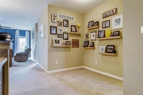 10 Thoreau Ct, O'fallon, MO 63366 photo 5