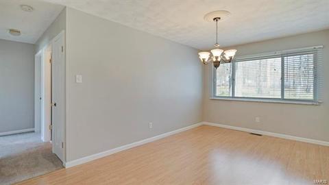 305 Ries Ct, Ballwin, MO 63021 photo 24