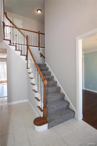722 Hilltop Terrace Dr, Eureka, MO 63025 photo 2