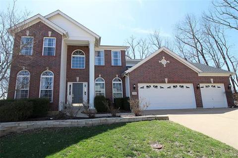 722 Hilltop Terrace Dr, Eureka, MO 63025 photo 1