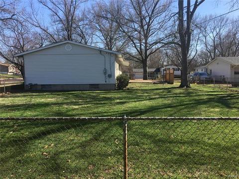 499 Spring Mdws, Manchester, MO 63011 photo 21
