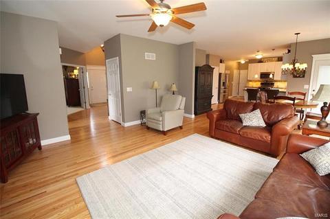859 Emerald Oaks Ct, Eureka, MO 63025 photo 13