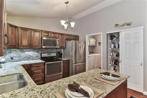 1 Babble Creek Ct, O'fallon, MO 63368 photo 7