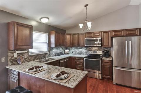 1 Babble Creek Ct, O'fallon, MO 63368 photo 9