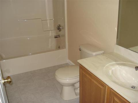 120 Windy Acres Estates Dr, Ballwin, MO 63021 photo 15