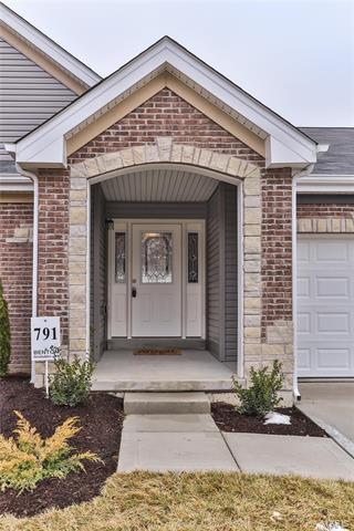 830 Bluff Brook Dr, O'fallon, MO 63366 photo 10