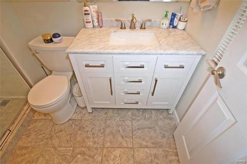 353 Baxter Rd, Ballwin, MO 63011 photo 6