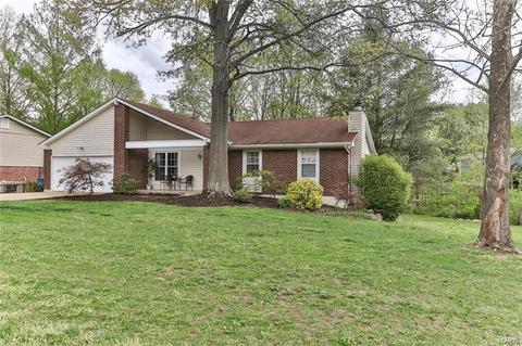 5 Lindy Ct, Ballwin, MO 63021 photo 1