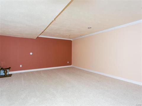 1204 Hunters Chase Dr, Eureka, MO 63025 photo 23