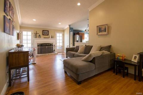 1062 Treetop Trl, Manchester, MO 63021 photo 14