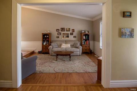 1062 Treetop Trl, Manchester, MO 63021 photo 3