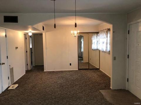 408 Allen Dr, O'fallon, MO 63366 photo 5