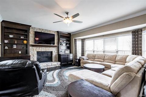 326 Lauren Lndg, Ballwin, MO 63021 photo 9