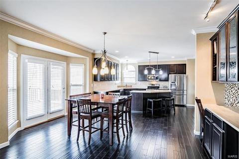 326 Lauren Lndg, Ballwin, MO 63021 photo 14