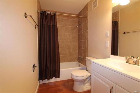 240 Ramsey, Ballwin, MO 63021 photo 8