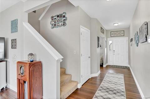 1002 Ashfield Ln, O'fallon, MO 63366 photo 3