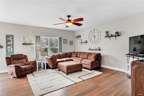 1002 Ashfield Ln, O'fallon, MO 63366 photo 4