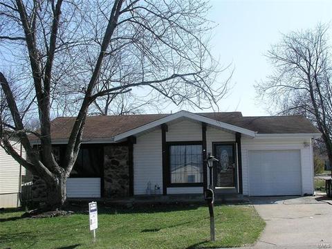 206 Mill Pond Dr, O'fallon, MO 63366 photo 1