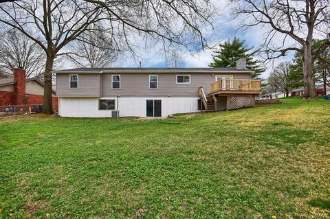 209 Crowsnest Dr, Ballwin, MO 63021 photo 38