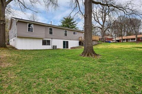 209 Crowsnest Dr, Ballwin, MO 63021 photo 36