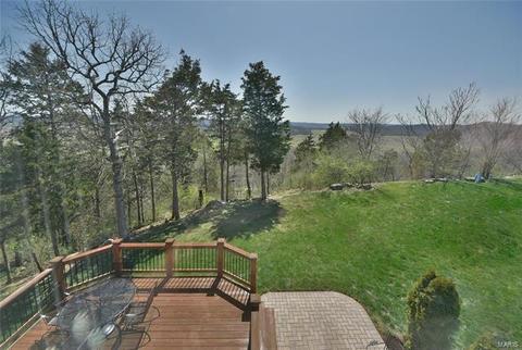 584 Bluffs Vw, Eureka, MO 63025 photo 2