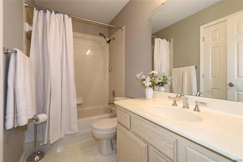 401 Brooks Glen Ct, Ballwin, MO 63021 photo 21