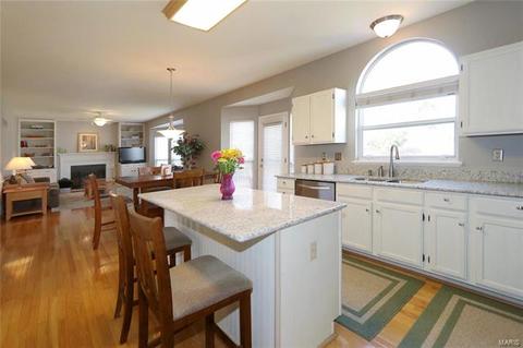 401 Brooks Glen Ct, Ballwin, MO 63021 photo 6