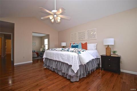 1137 Westrun Dr, Ballwin, MO 63021 photo 13