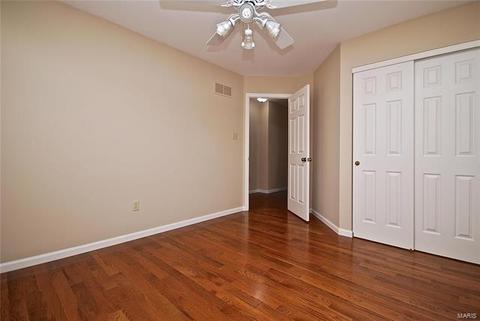 1137 Westrun Dr, Ballwin, MO 63021 photo 24
