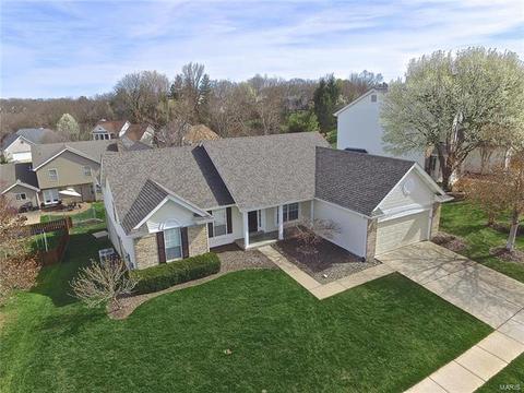 1137 Westrun Dr, Ballwin, MO 63021 photo 1