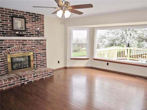 420 Mark Wesley Ln, Ballwin, MO 63021 photo 9