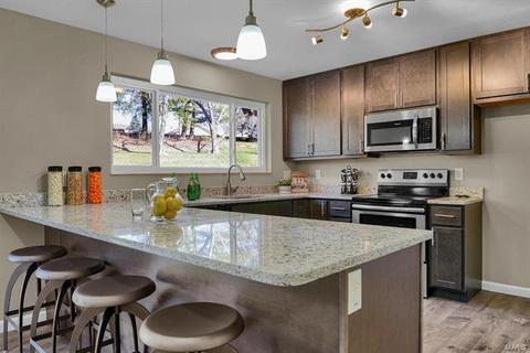 412 Iron Lantern Dr, Ballwin, MO 63011 photo 9