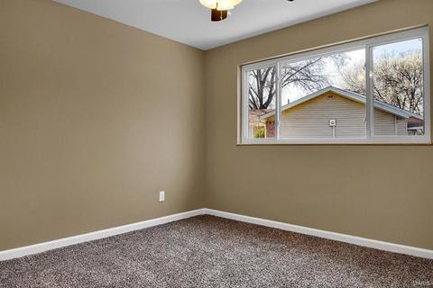 412 Iron Lantern Dr, Ballwin, MO 63011 photo 16
