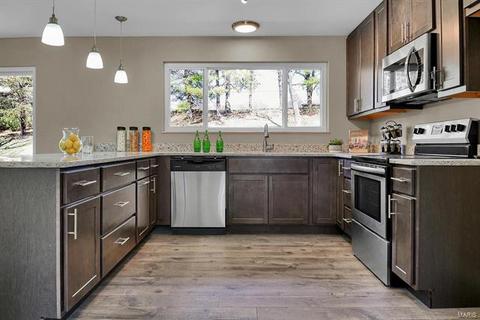 412 Iron Lantern Dr, Ballwin, MO 63011 photo 8
