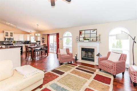 329 Thoreau Blvd, O'fallon, MO 63366 photo 5