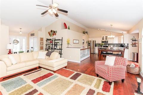 329 Thoreau Blvd, O'fallon, MO 63366 photo 8