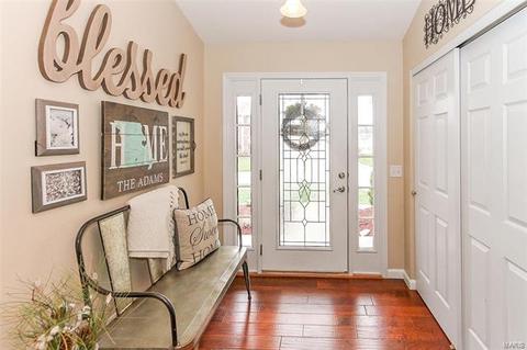 329 Thoreau Blvd, O'fallon, MO 63366 photo 2