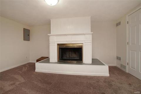 3 Braquewood Ct, Manchester, MO 63021 photo 4