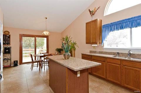 637 Canary Estates Dr, Manchester, MO 63021 photo 12